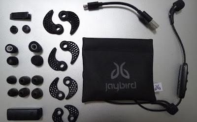 Jaybird Freedom Wireless F5 - Carbon packaging contents