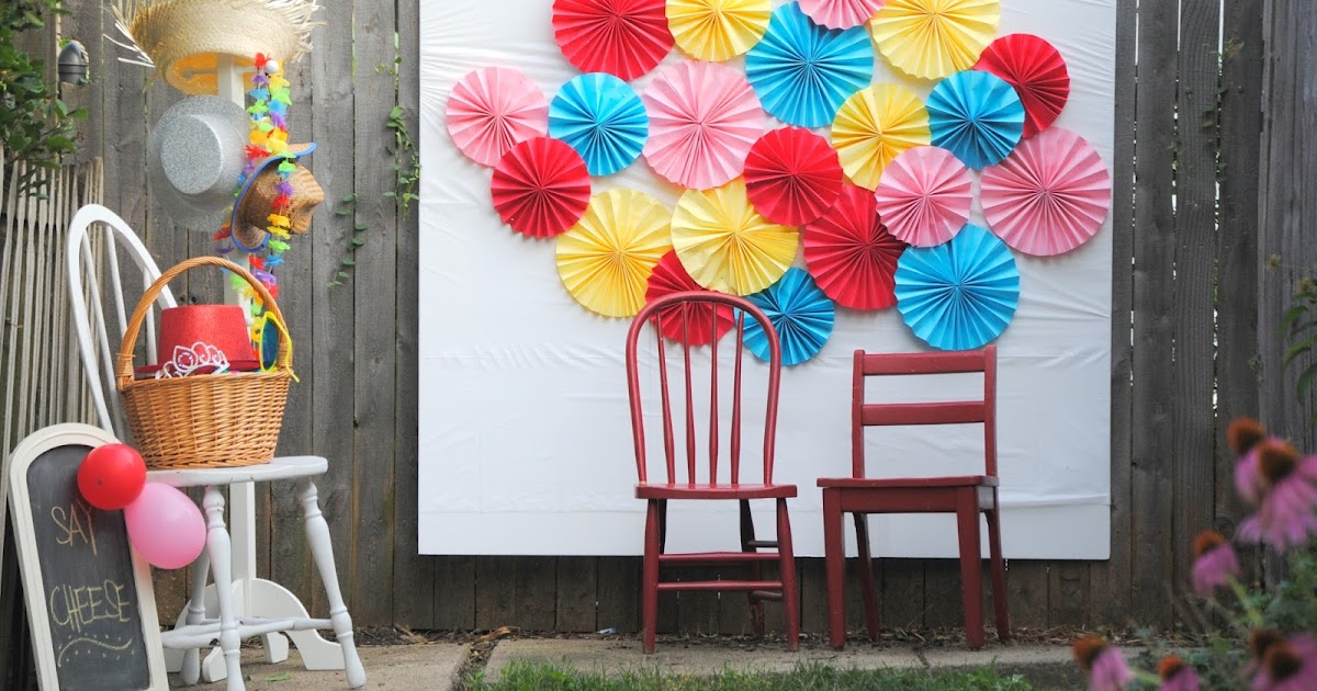 Banner Photo Booth Perpisahan Sekolah desain banner kekinian