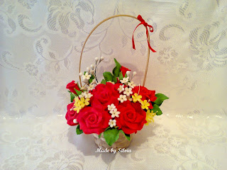 Cos cu trandafiri dulci