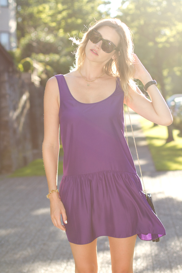 Vancouver Fashion Blogger, Alison Hutchinson, keeping cool on a hot summer day in and Urban Outfitters purple dress, H&M Sandals, Sass & Bide Sunglasses, H&M Bag, Stella and dot jewelry
