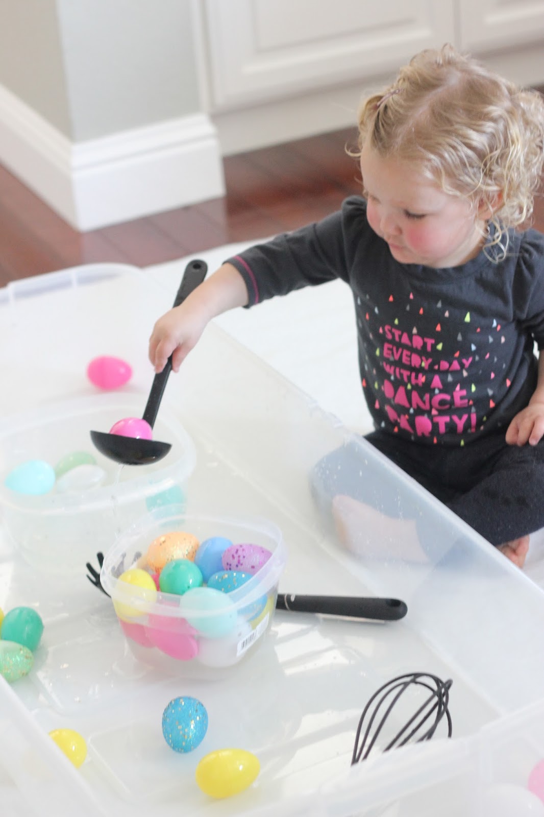 Toddler Approved! Egg Scoop Easter Activity for Toddlers