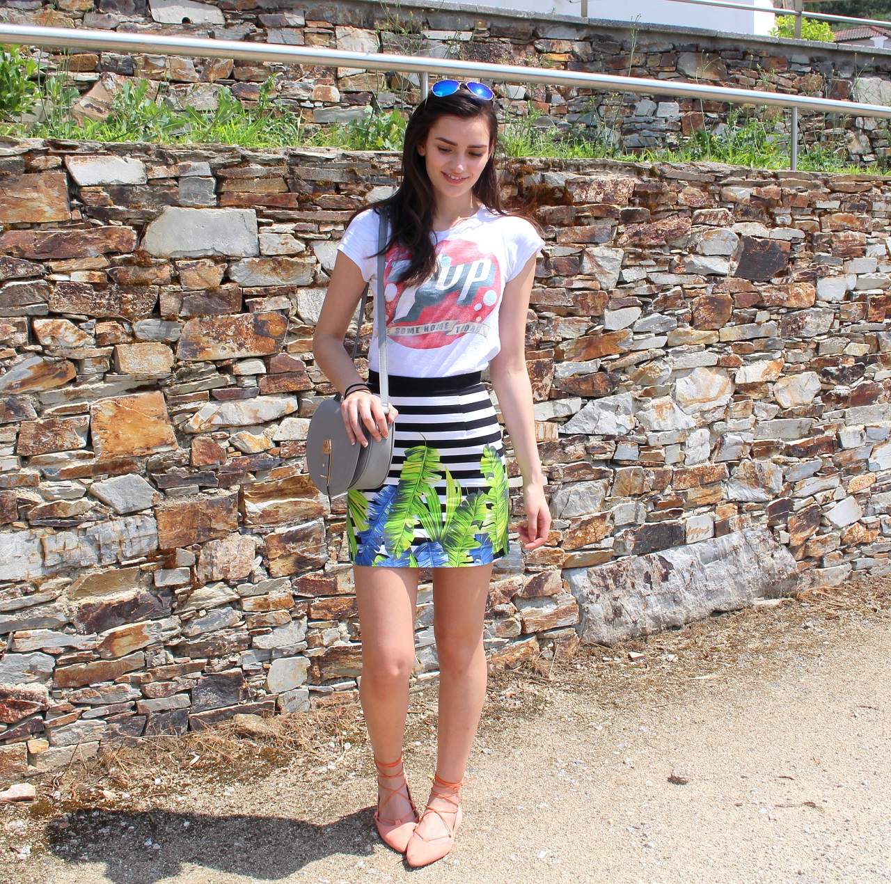 peexo fashion blogger makeup hair and outfit in portugal summer