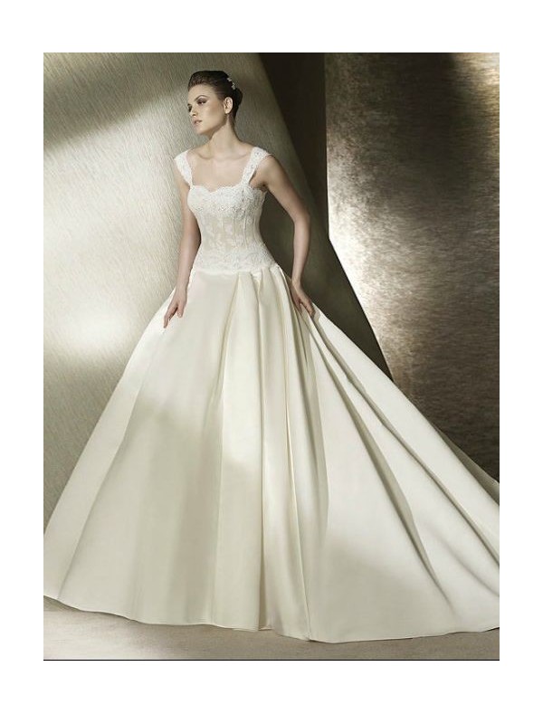 DressyBridal: Hot Sold Ball Gown Wedding Dresses 2013——Chapter Satin
