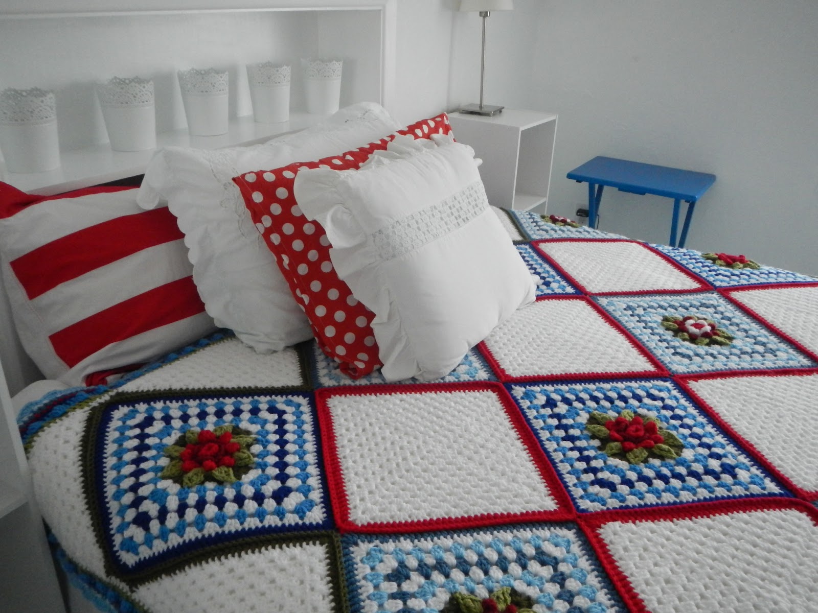 Apple Blossom Dreams Farmhouse Rose Afghan