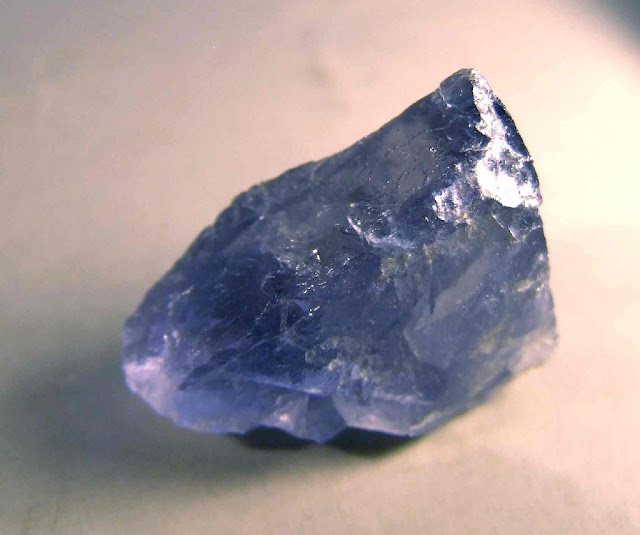 Resultado de imagem para GEMAS - MINERAIS - PEDRAS!! " SAFIRA
