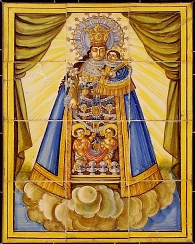 Nuestra Señora de los Desamparados Pintura de la Virgen de los Desamparados en los cielos