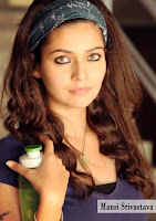 divya drishti serial actress mansi srivastava hot photo, tv film star in scarf and water green bottle