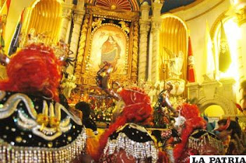 estiman en 300 mil las visitas al Carnaval de Oruro cifra en constante aumento