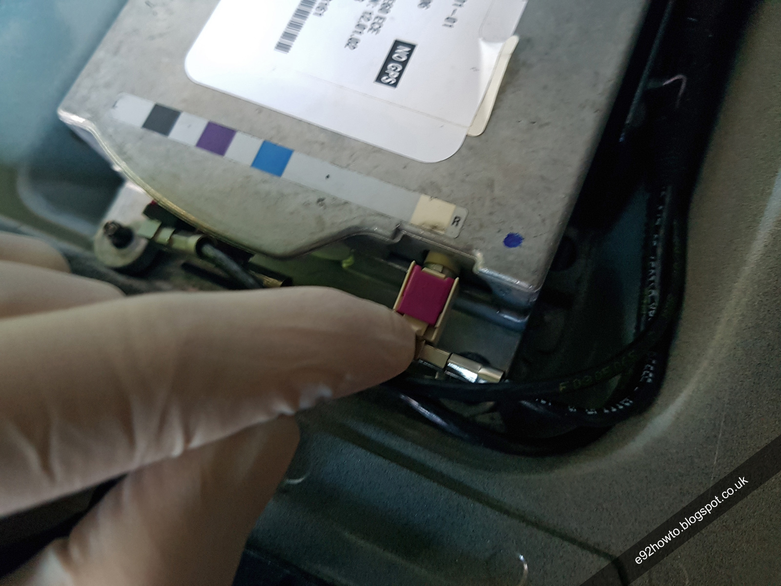 BMW E92 Howto Guides TCU (Telematics Control Unit) Removal and