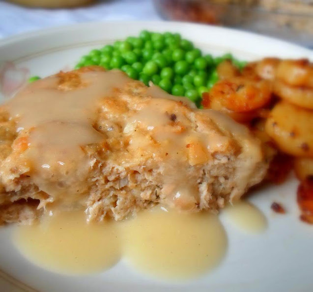 Crustless Salmon Pie