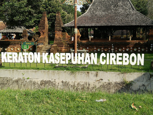 Serunya Satu Hari Berwisata Ke Cirebon; Cerita Jalan-Jalan Bareng Big Bird