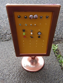 Leni's welt: Ohrring Aufbewahrung