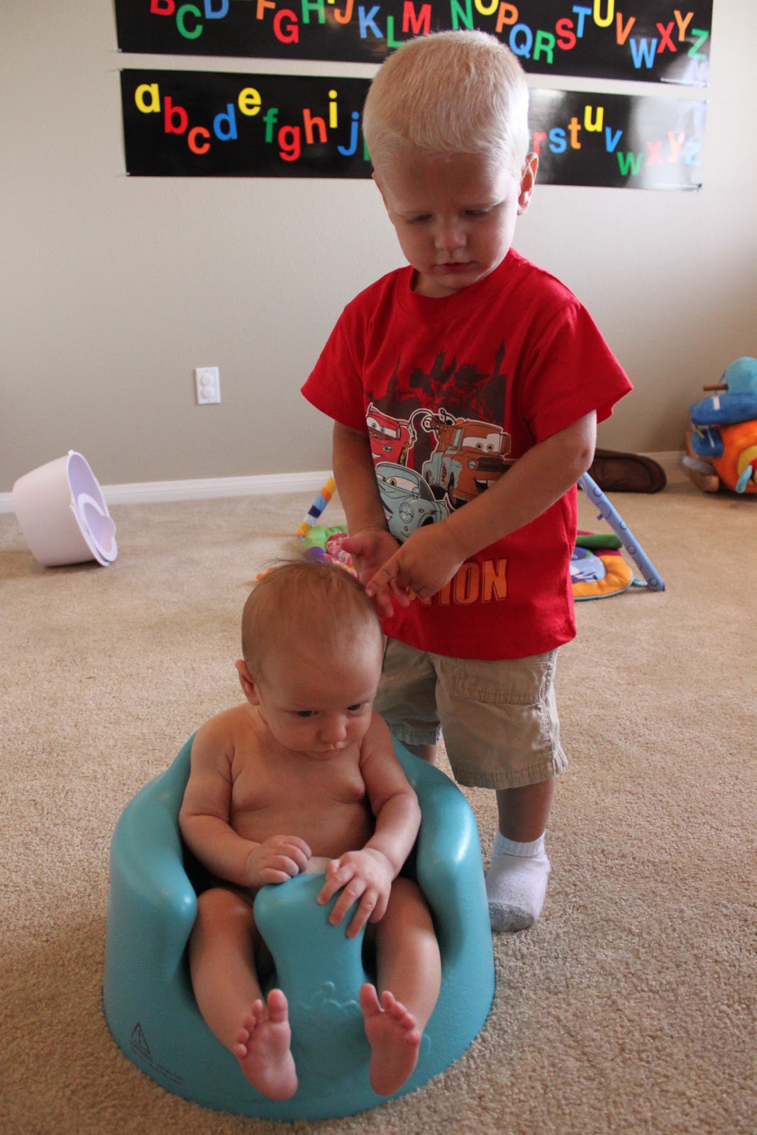 Baby Durso Bumbo time!