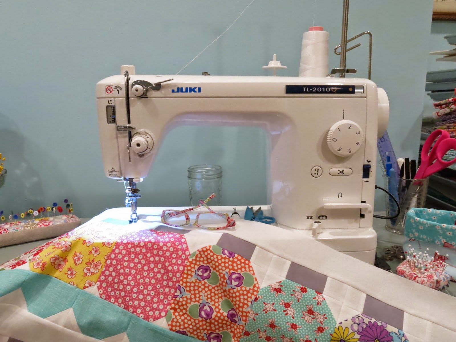 Miss Andrea Quilts Introducing Miss Juki TL2010Q