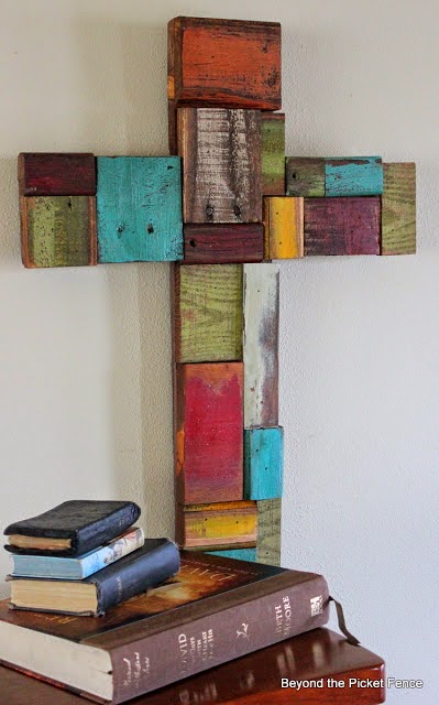 cross, reclaimed wood, patchwork, paint, Easter, Beyond The Picket Fence, http://bec4-beyondthepicketfence.blogspot.com/2015/02/spring-ideas-are-you-ready.html