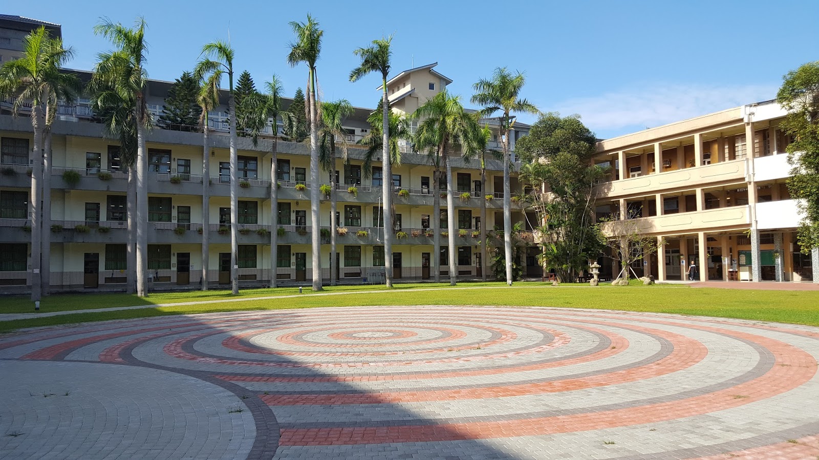 NCKU 1971 FLLDDC Reunion Reflection on 49th year High School Reunion