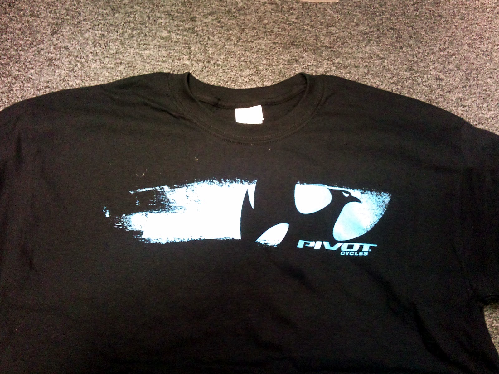 Pivot Cycles UK: New Pivot T-Shirts now available!!!