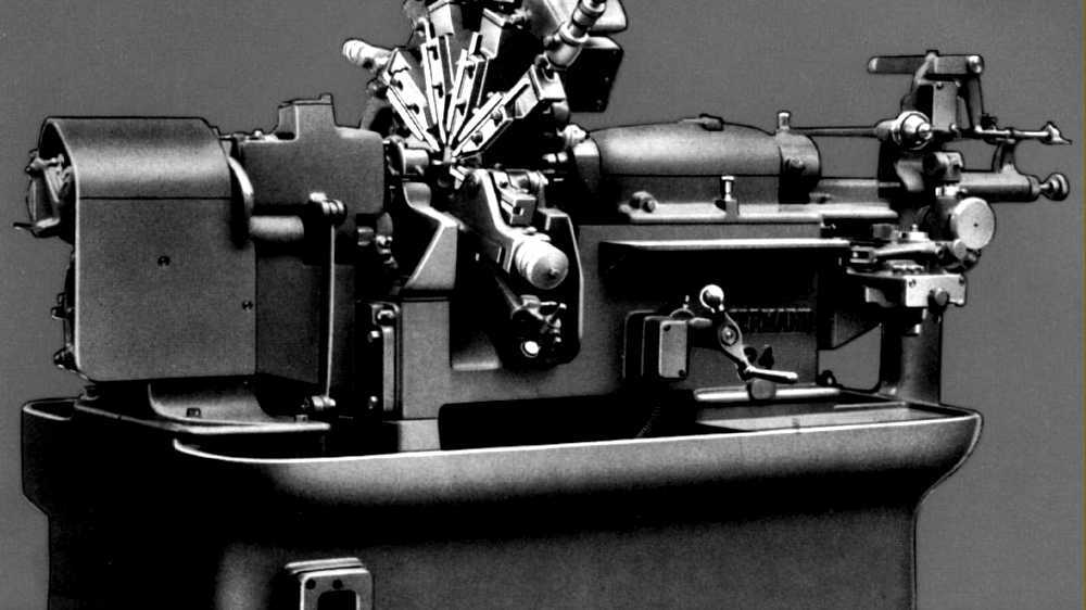 Automatic lathe