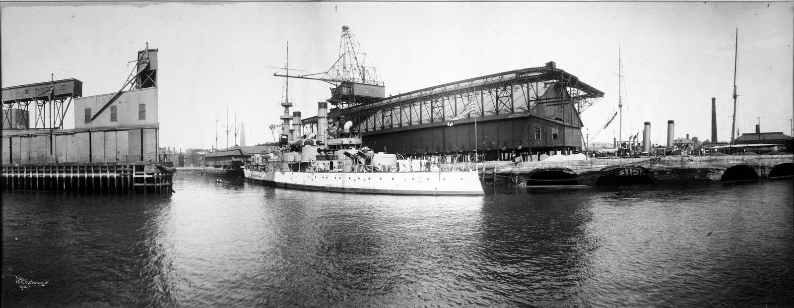 Naval Warfare USS Massachusetts (BB2)