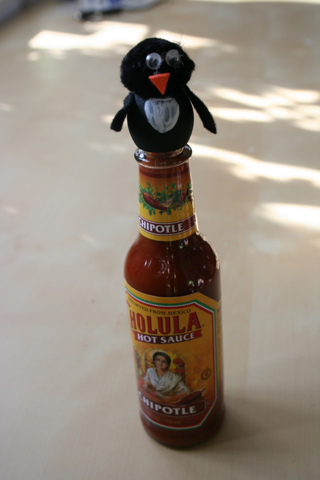 Pink and Green Mama * Cholula Hot Sauce Cap Decorating Giveaway