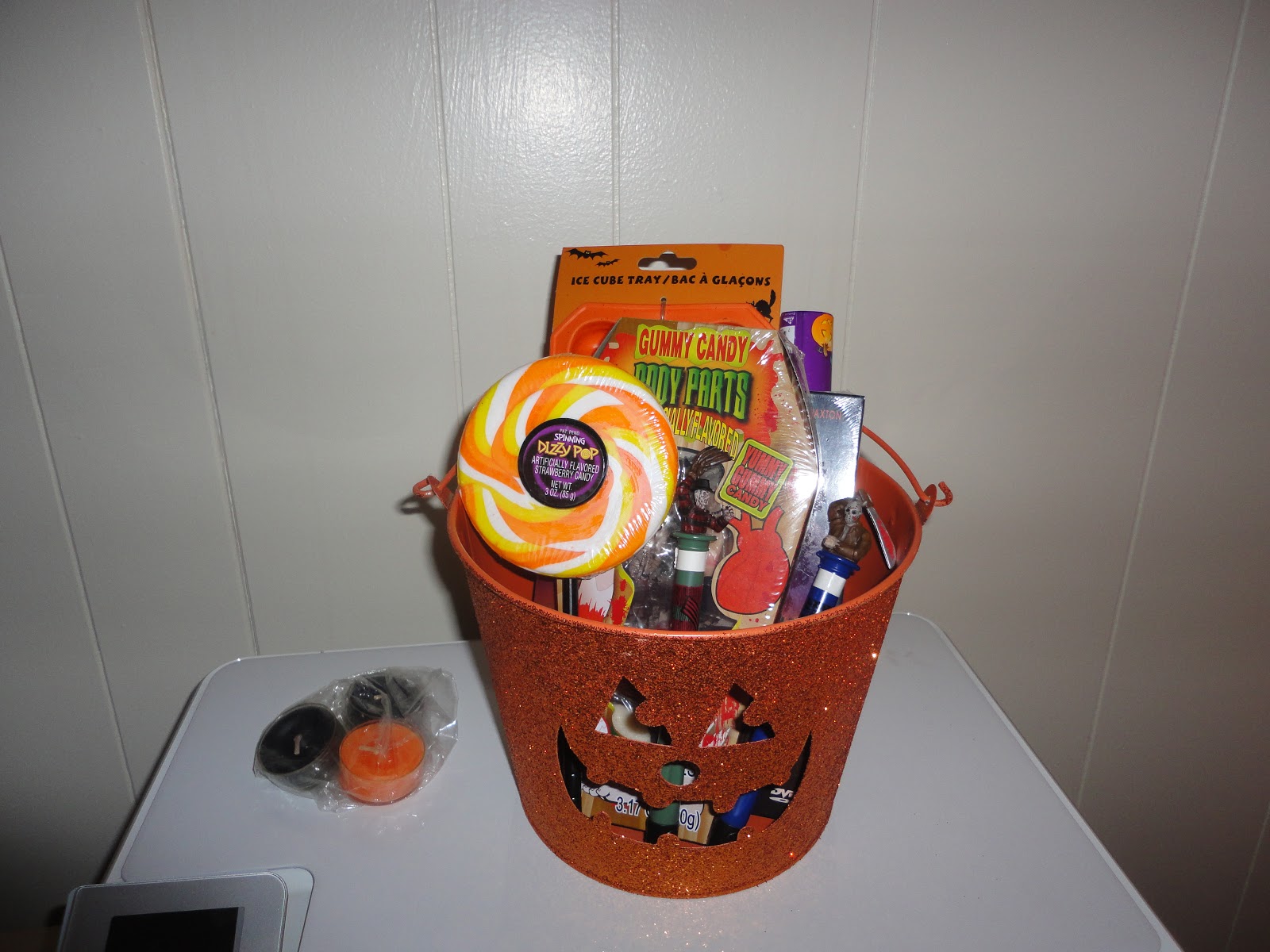 all-grown-up-parties-clue-themed-halloween-party-with-pictures