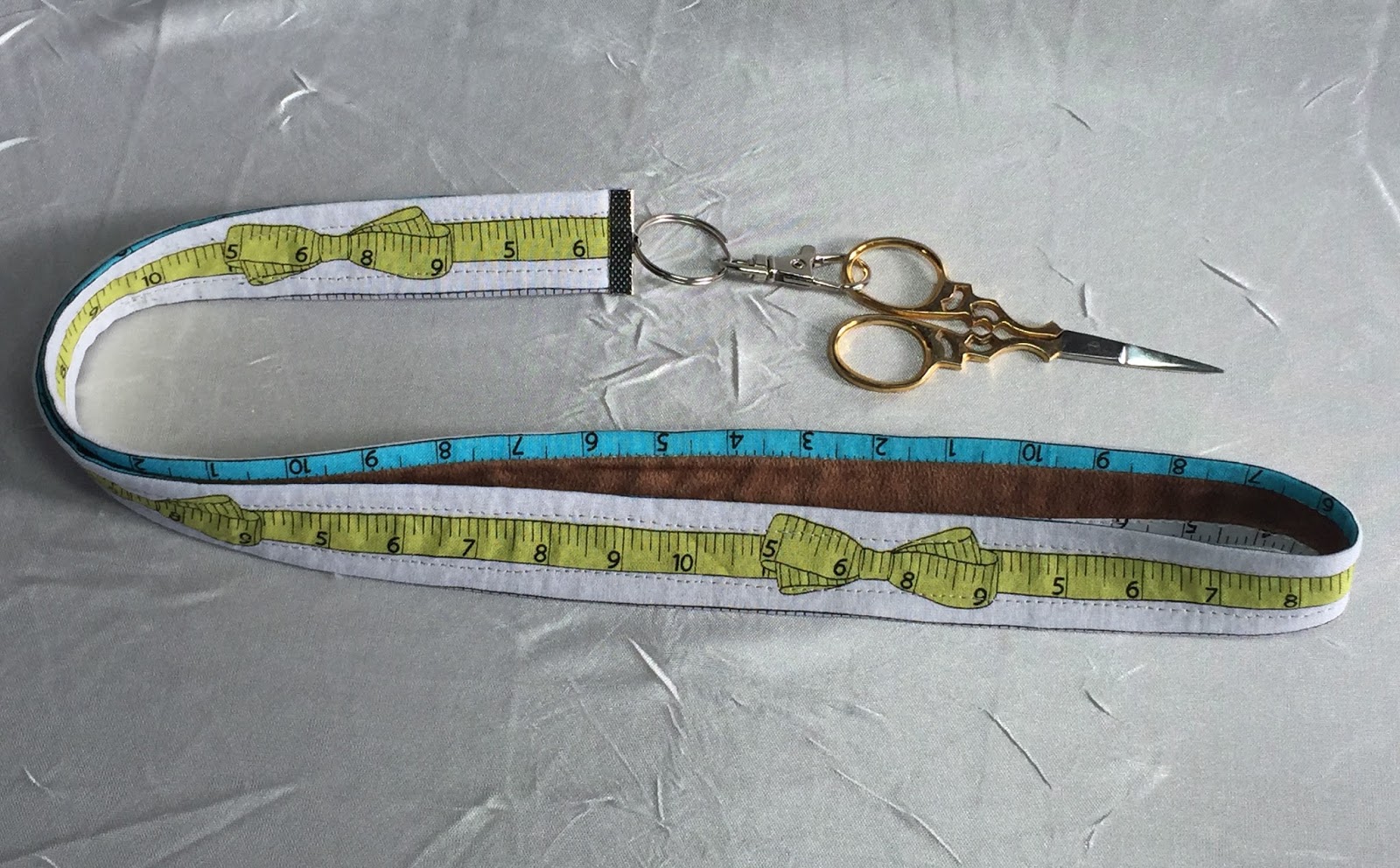 Quiltessa Patchwork palette Scissor lanyard