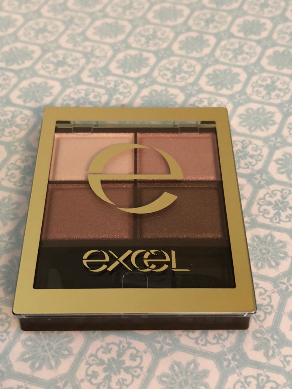Shopping Obsession Excel Cosmetics Eyeshadow Palette SR06