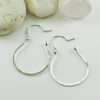 http://www.cloverleafshop.com/vale-silver-hoop-earrings-p/vale.ss.htm
