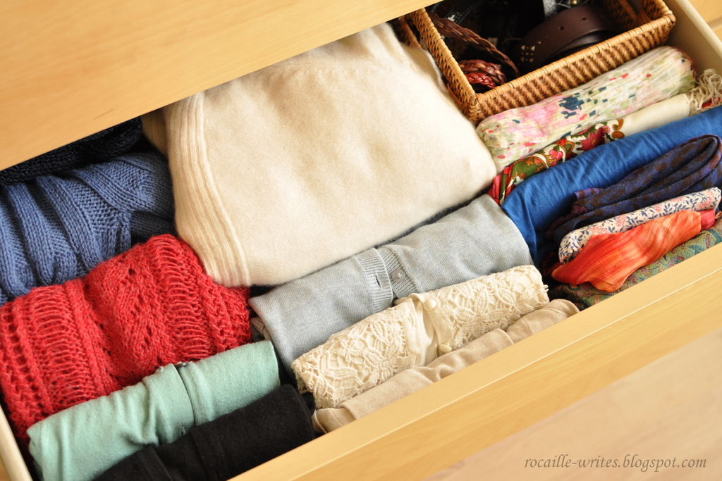 Rocaille Writes Minimalist Monday Updated KonMari Drawers & Tidying