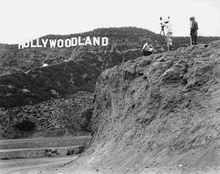 Hollywoodland (2006)