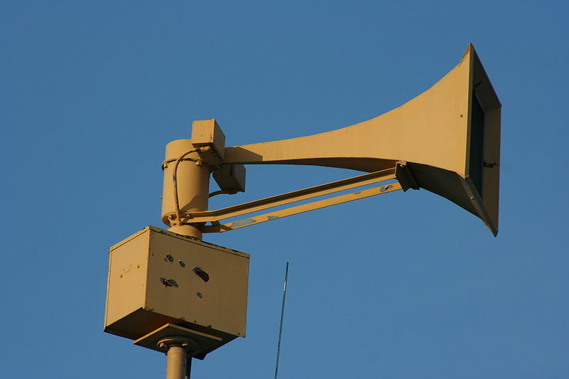 ykearywyr World War Air Raid Siren