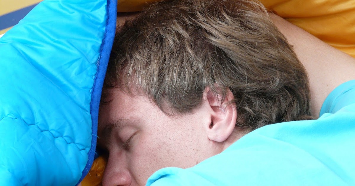 Звук храпа человека. Фото человека зависимого от сна. Синдром спящей попы. Лисий храп звук.