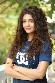 Actress Rithika Sing Latest Pos in Denim Jeans at Guru Movie Interview  0024