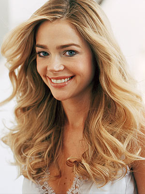 ceelebrities: Denise Richards Sexiest Wallpapers,Images