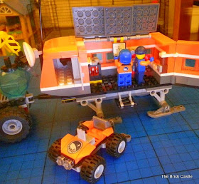 LEGO City Arctic Outpost set 60035 trailer mobile laboratory