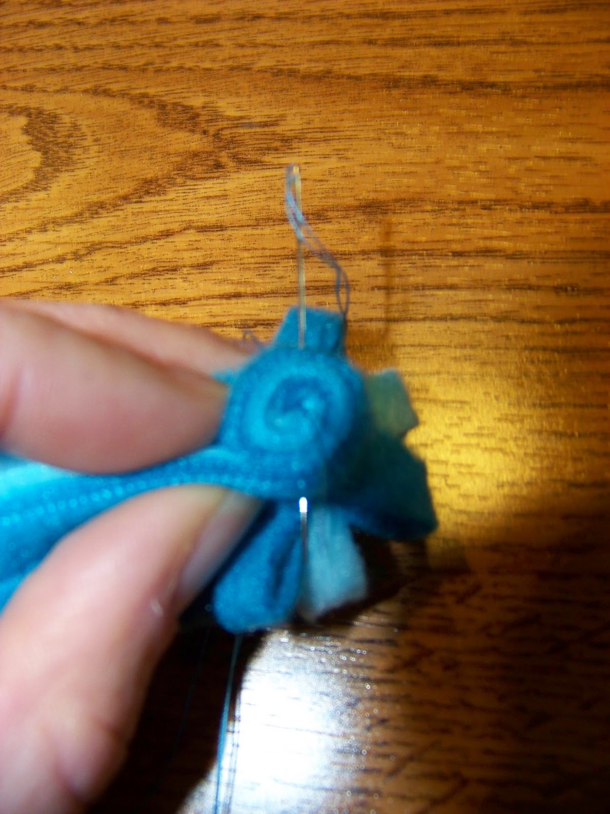 Busy Quilting Mama Fleece Flower Hair Bows