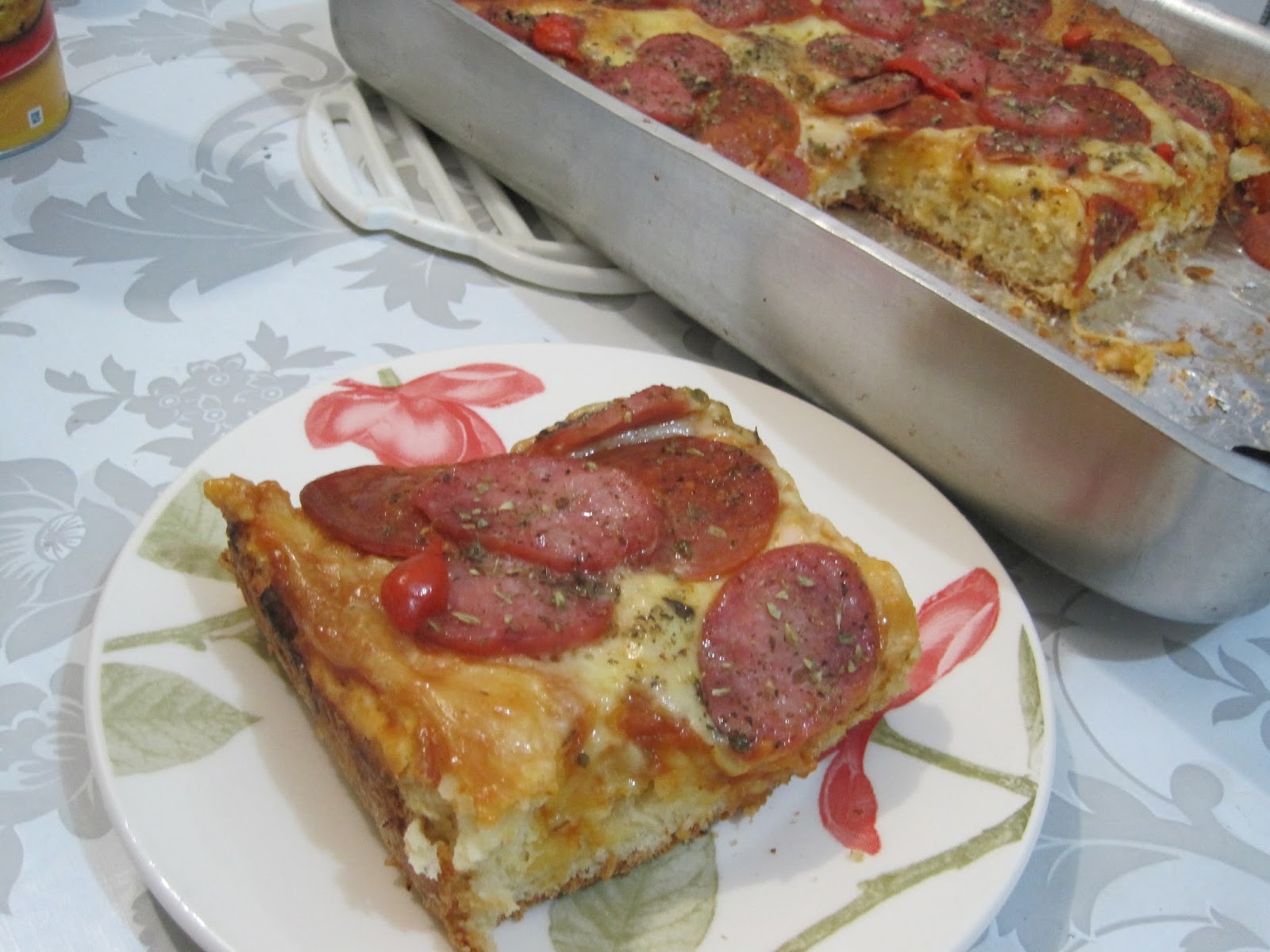 Receitas da Teca PIZZA GORDA DE CALABRESA E PEPPERONE