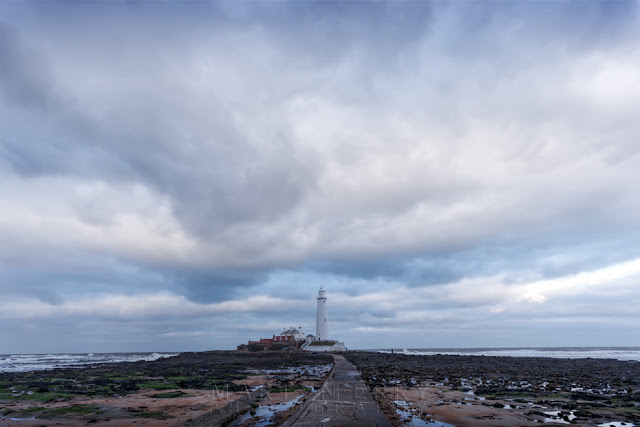 Whitley Bay shoreline reveals path to St Mary's Lighthouse at low tide