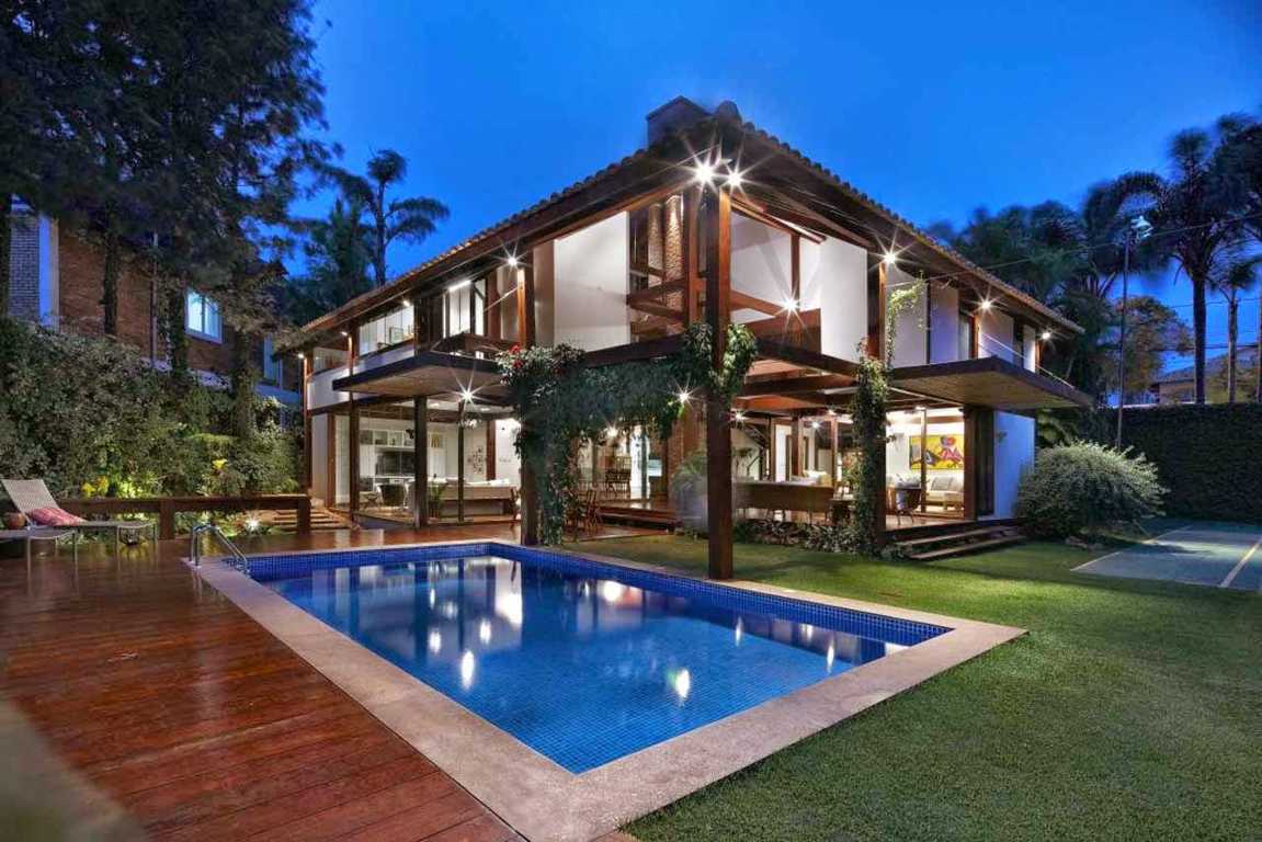20 Rumah minimalis yang ada kolam renangnya