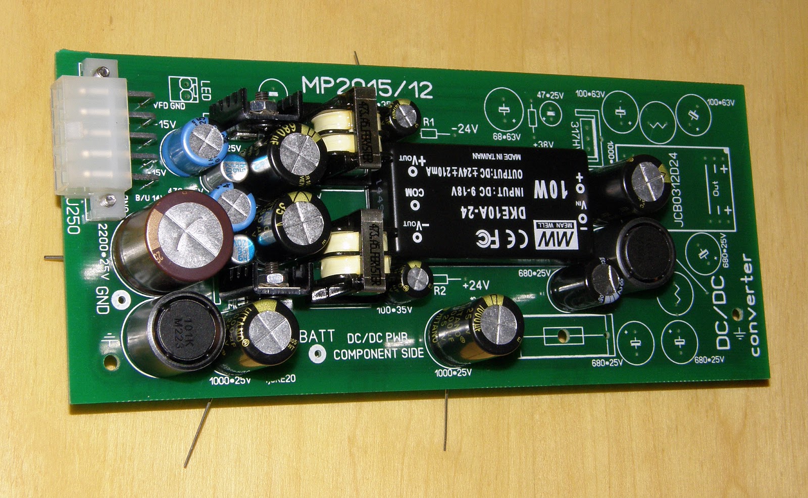 плата pcb040306. двухсторонняя печатная плата pcb. варистор блока питания персонального компьютера. невысокую плату. платы микросхемы.