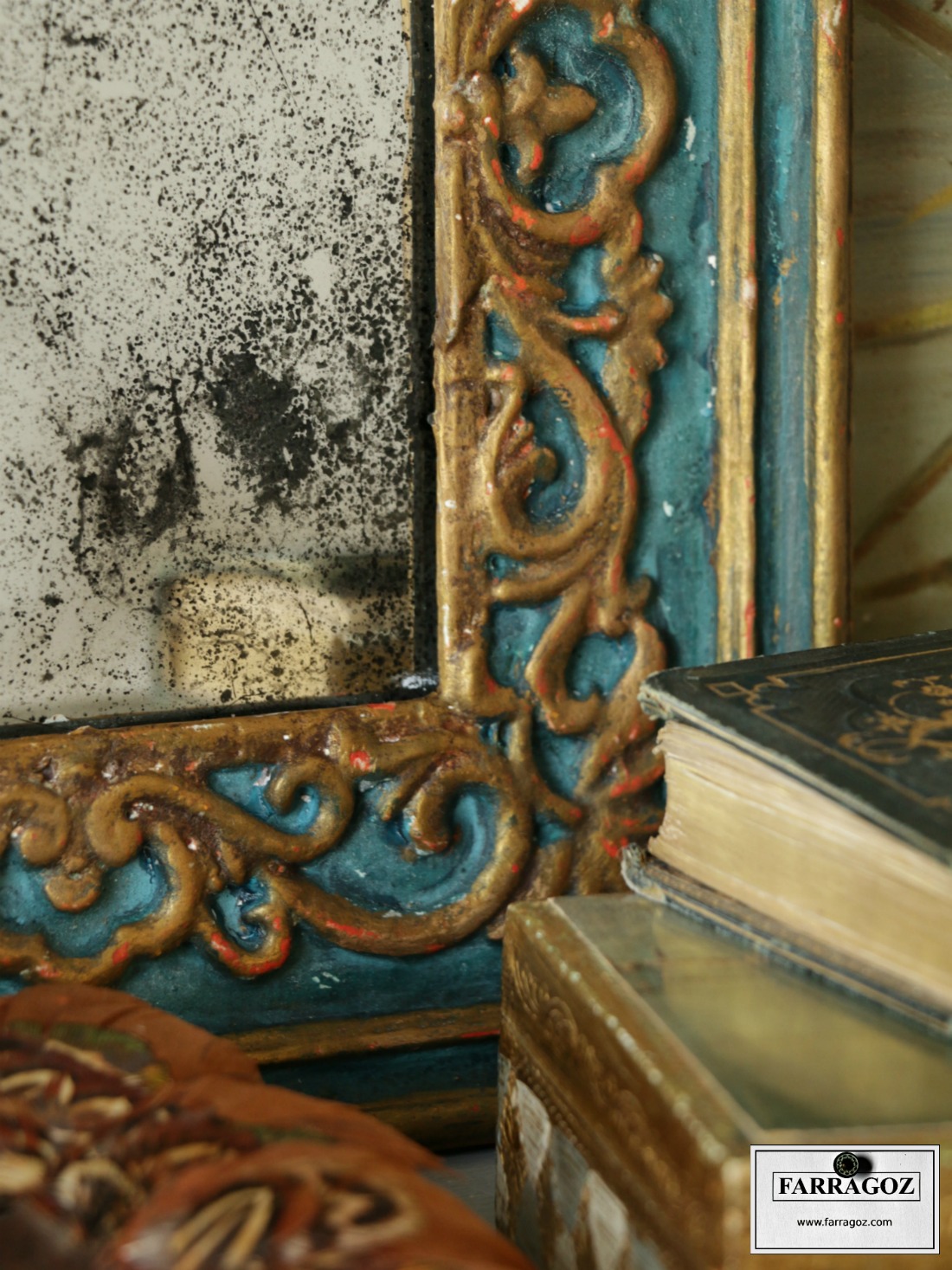 FARRAGOZ How to paint a new plastic frame to look like an authentic