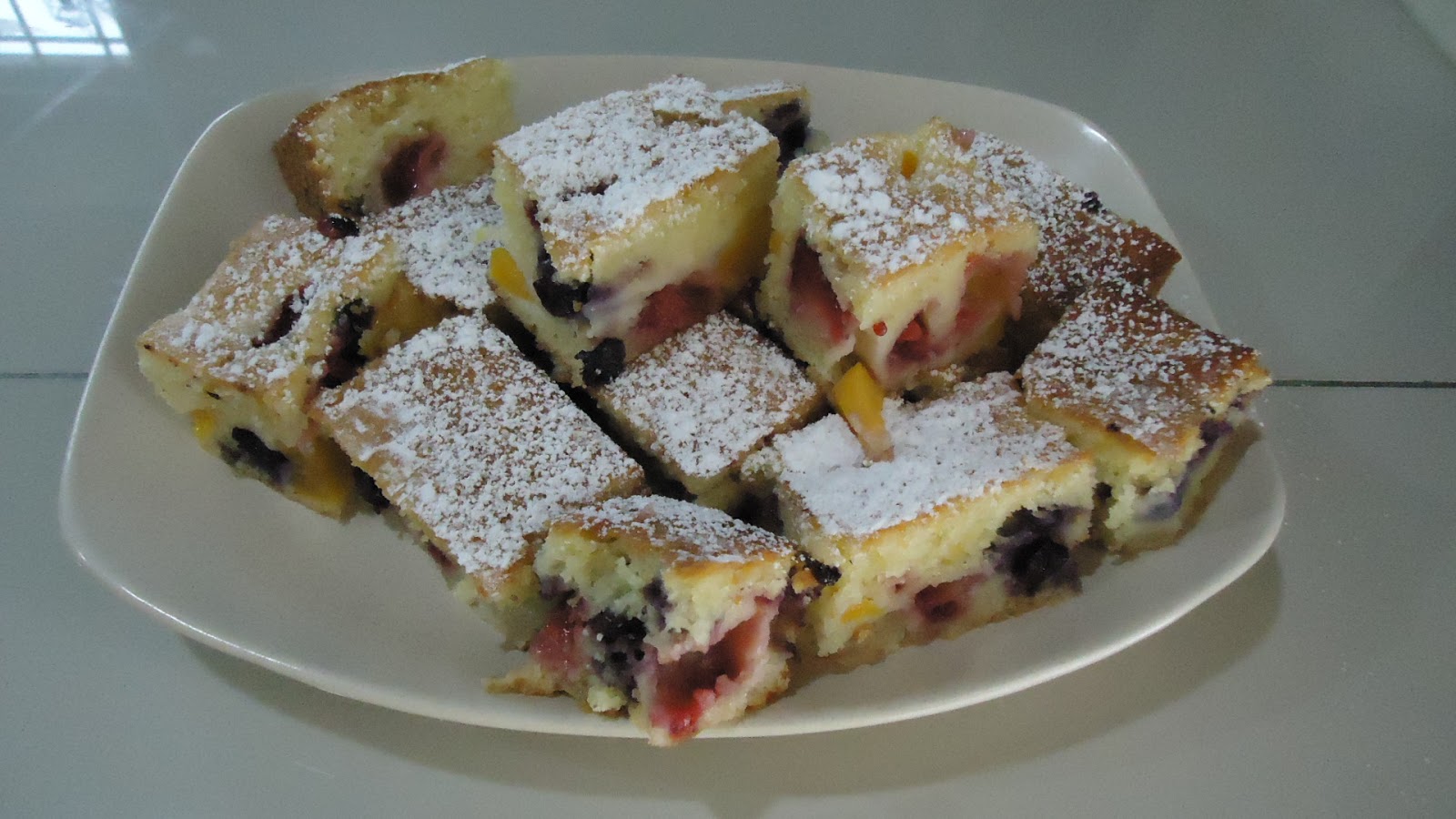 Zara ♥ Baking 1 BOWL FRUIT PASTRY CAKE...