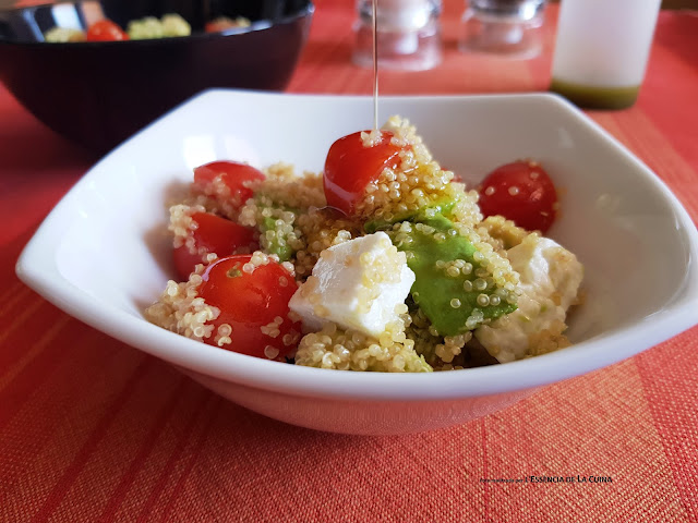 Amanida de Quinoa, Ensalada de Quinoa, recepta saludable, receta saludable, receta facil, recepta facil, cuina vegetariana, l'essencia de la cuina, blogdecuinadelasonia
