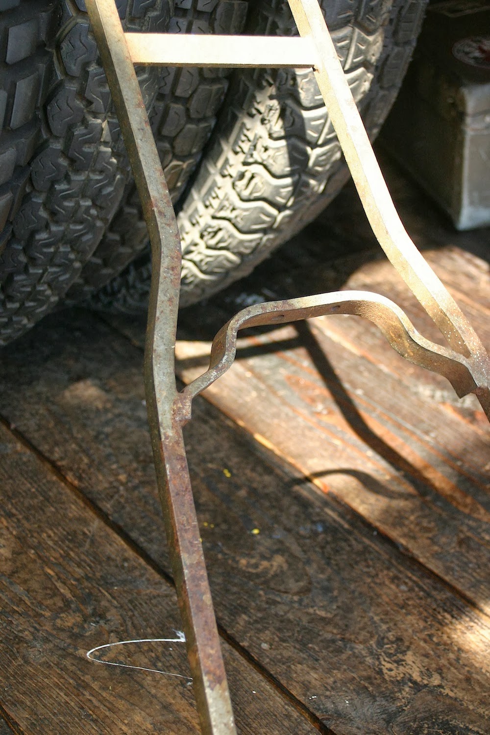 HWZN BLOG vintage sissybar.