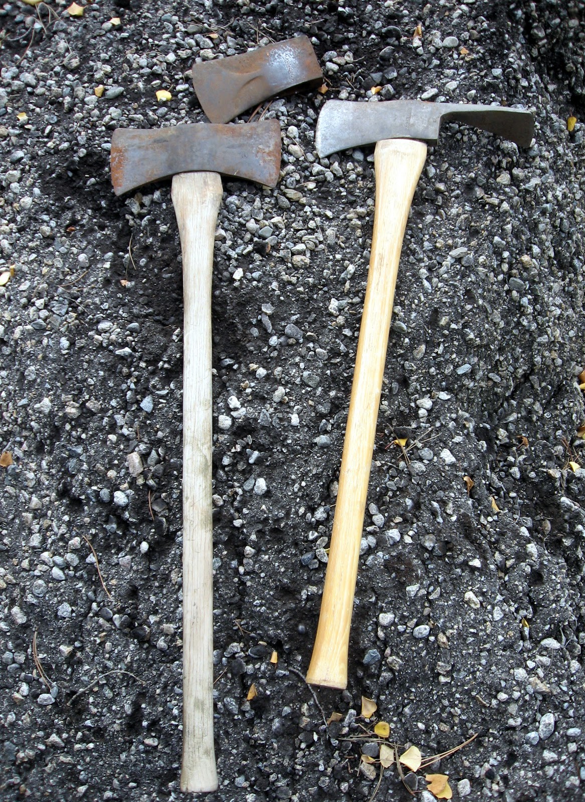 Rocky Mountain Bushcraft Vintage axe garage sale find and restoration