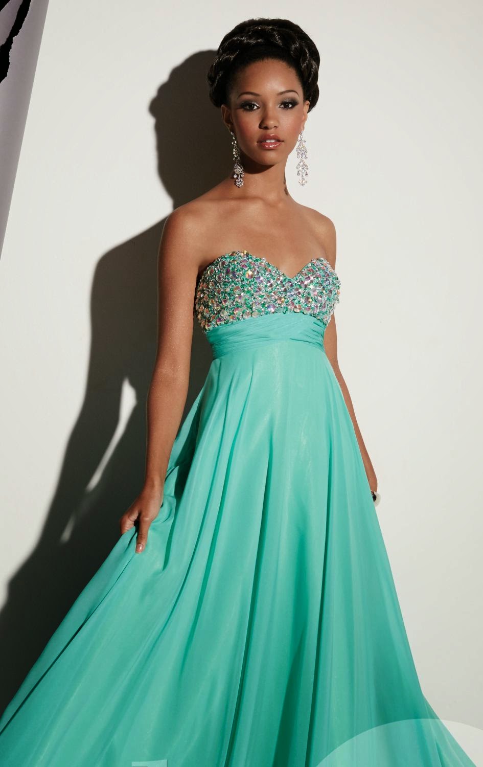 Exclusivos vestidos de fiesta Exclusivos vestidos de fiesta