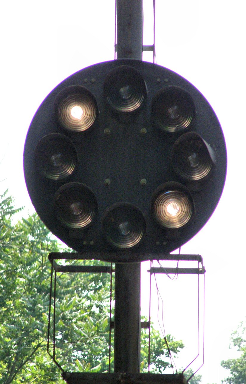 The Position Light Better Know a Signaling System B&O Color Position