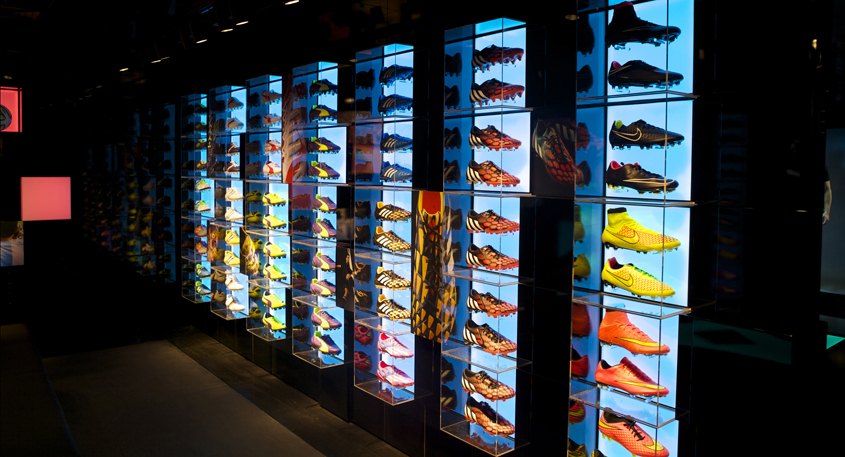 negozi scarpe da calcio in zona