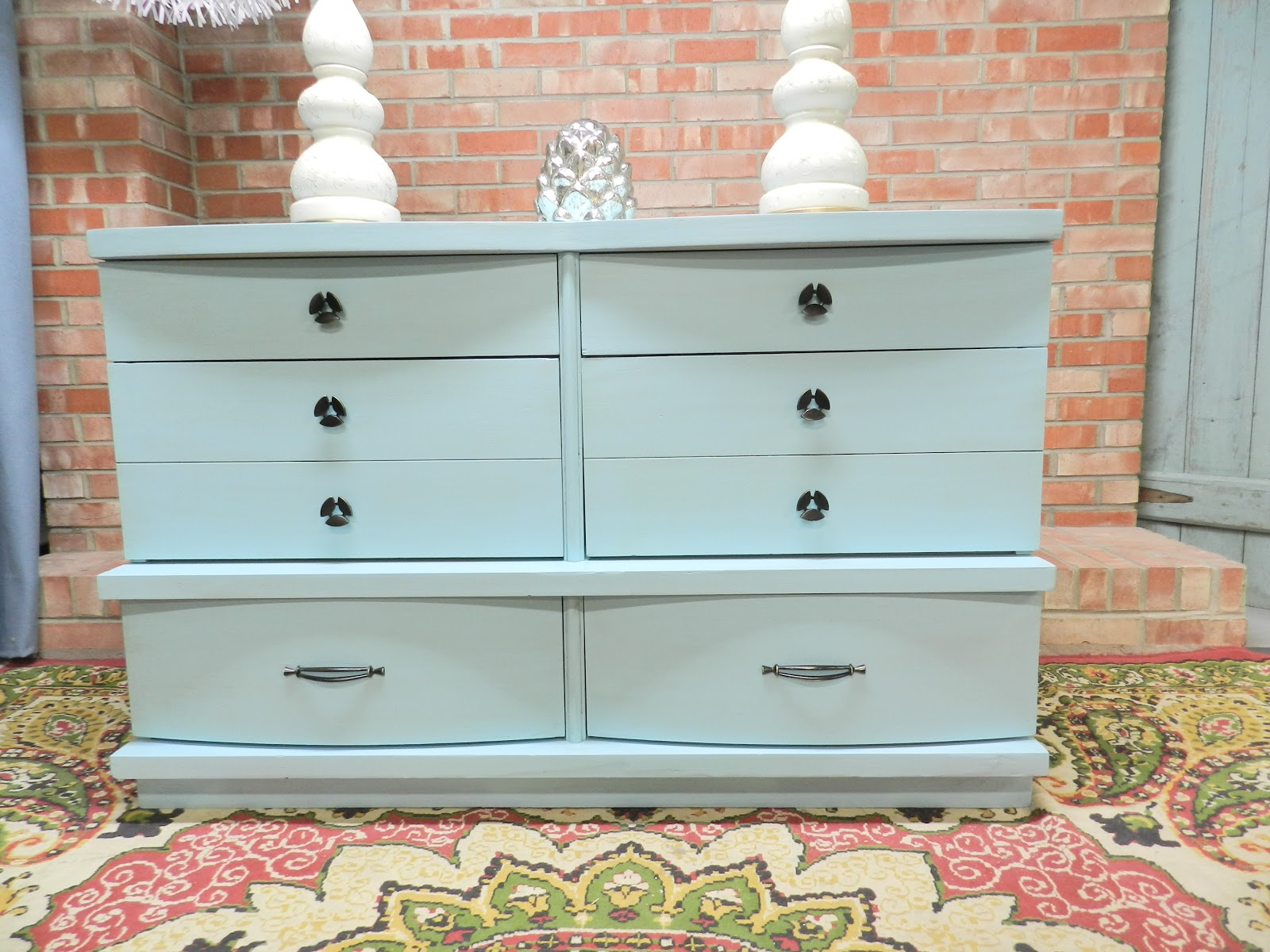 JULIE PETERSON Simple Redesign ADDING FEET / LEGS TO A DRESSER