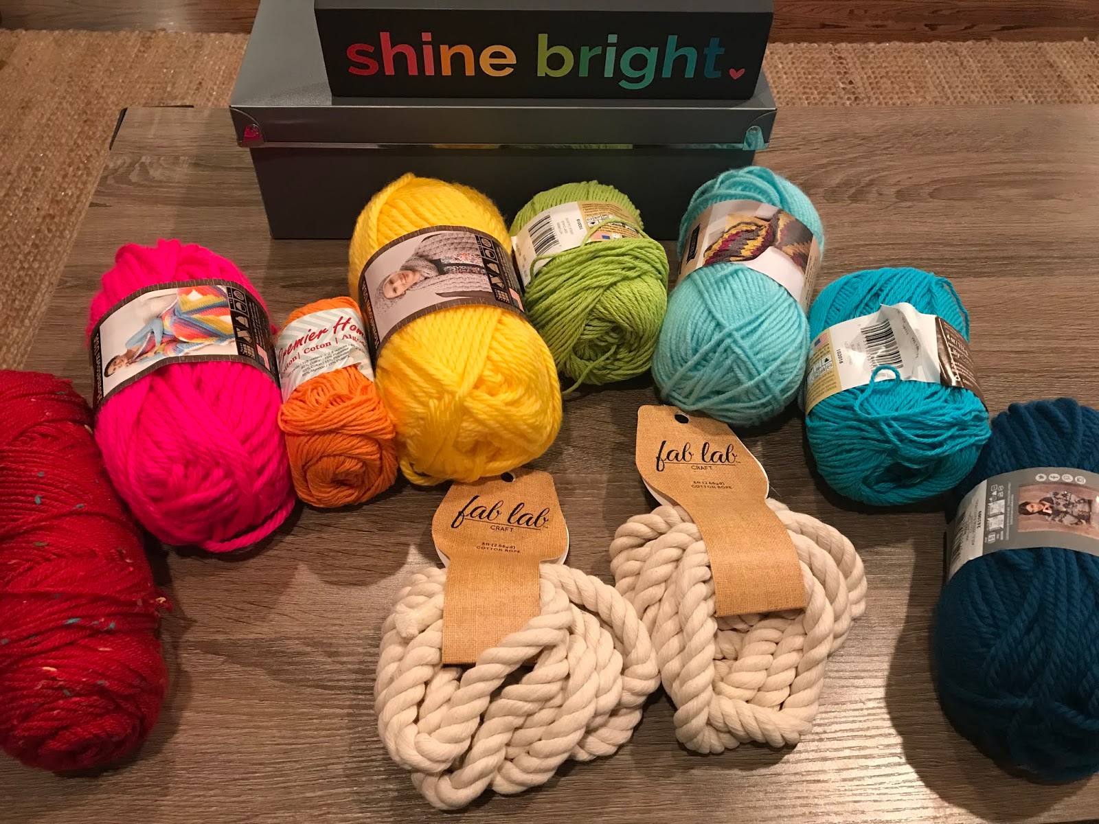 Lyndi's Projects: Yarn-Wrapped Rope Rainbow